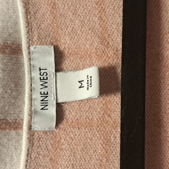 Mid Length Cardigan - Picture 2 of 4